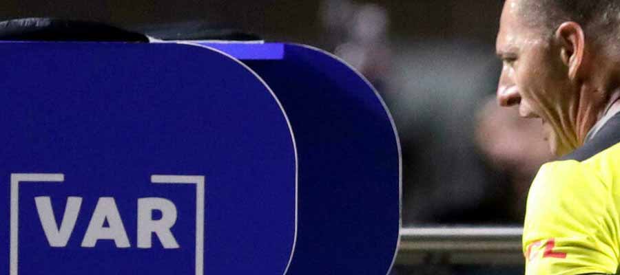 ¿Podría el VAR Afectar la Ventaja de Equipo Casa y Apuestas de Fútbol?