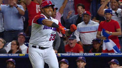 Pronósticos Clásico Mundial de Beisbol | Nelson Cruz conectó un jonrón que adelantó una carrera a los dominicanos ante los EE.UU.